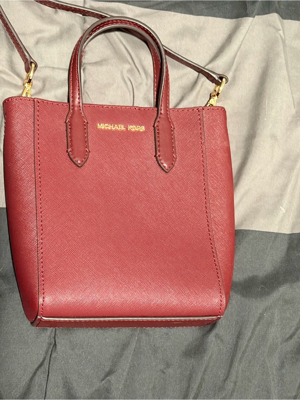 Michael Kors Red Saffiano Leather Crossbody Tote with Card Pouch - Picture 2 of 5